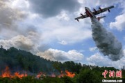 辽宁中国大型水陆两栖飞机AG600“鲲龙”获颁生产许可证